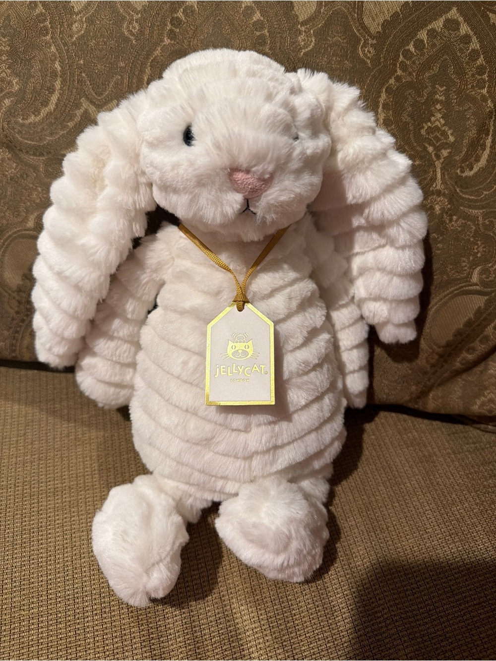 Jellycat Bashful Luxe Bunny Nimbus Cream Ribbed Plush Bunny with Gold  Tag